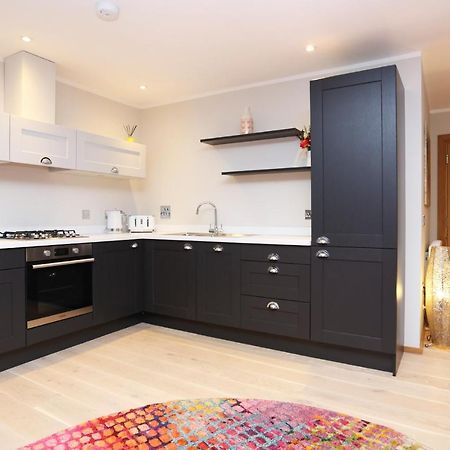 Joivy Elegant Home At The Heart Of The Royal Mile Édimbourg Extérieur photo